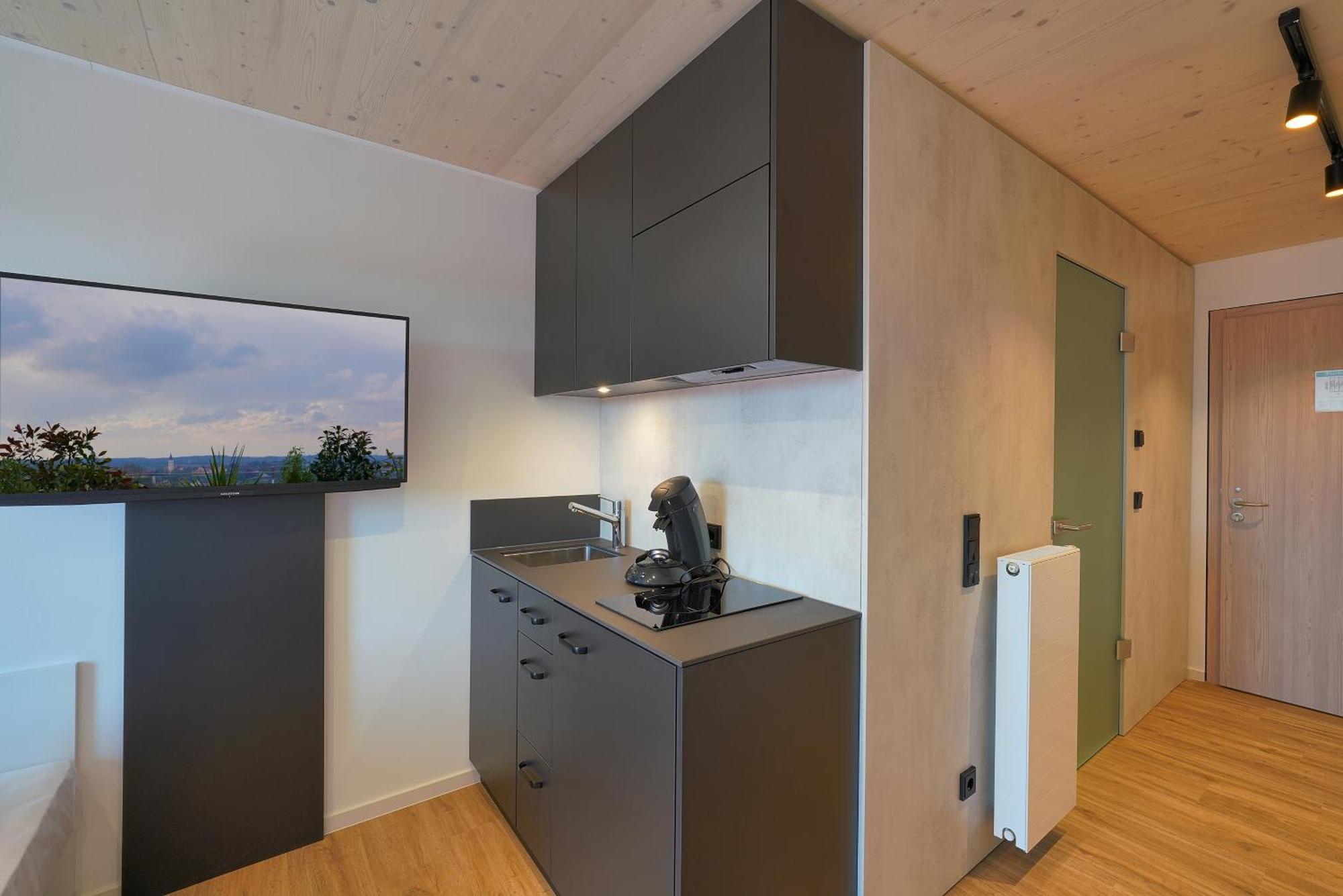 Timber One Boardinghouse Dorfen Aparthotel Екстериор снимка