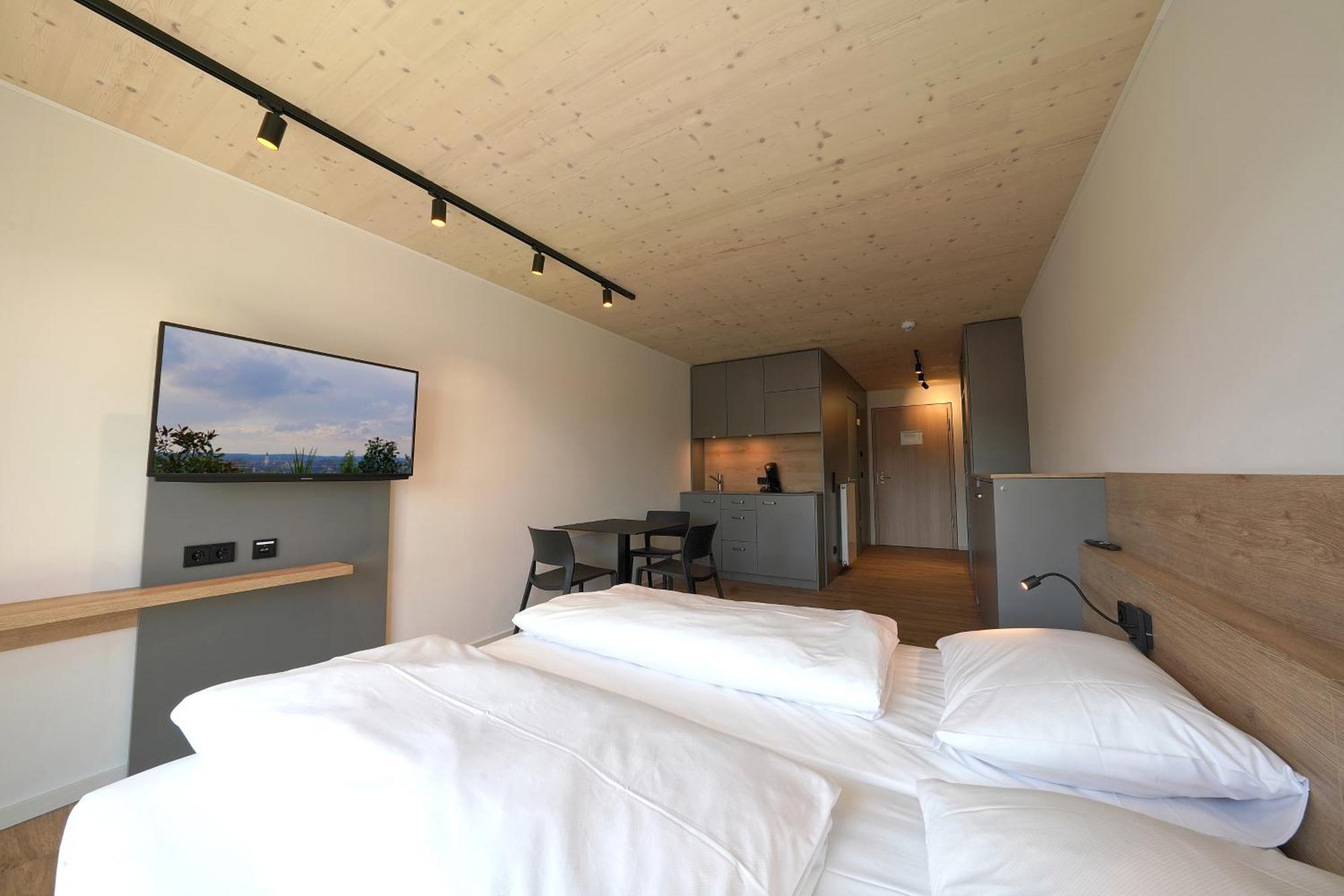 Timber One Boardinghouse Dorfen Aparthotel Екстериор снимка