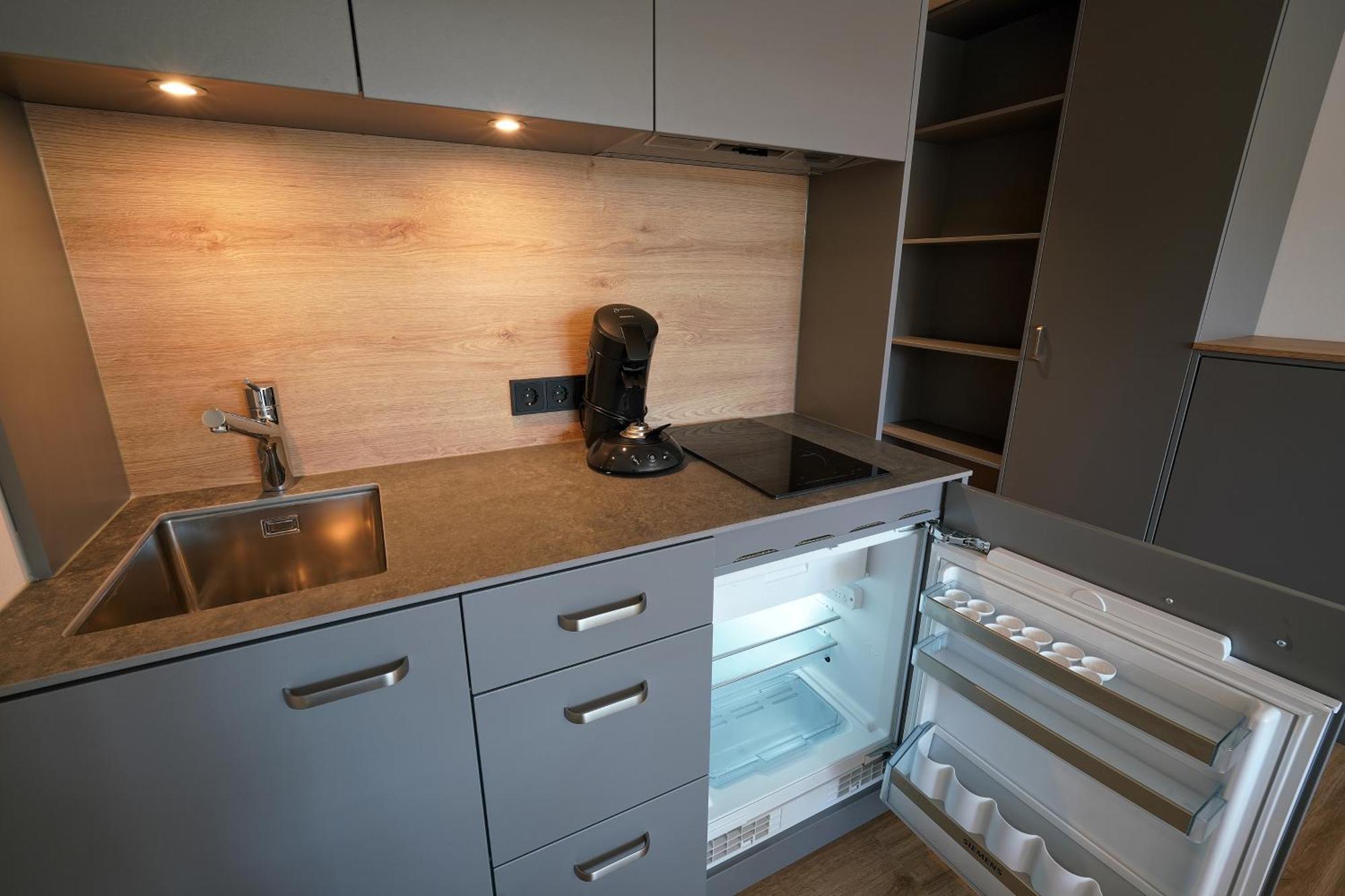 Timber One Boardinghouse Dorfen Aparthotel Екстериор снимка