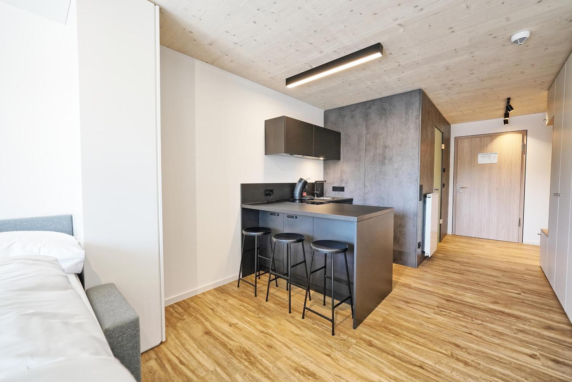 Timber One Boardinghouse Dorfen Aparthotel Екстериор снимка