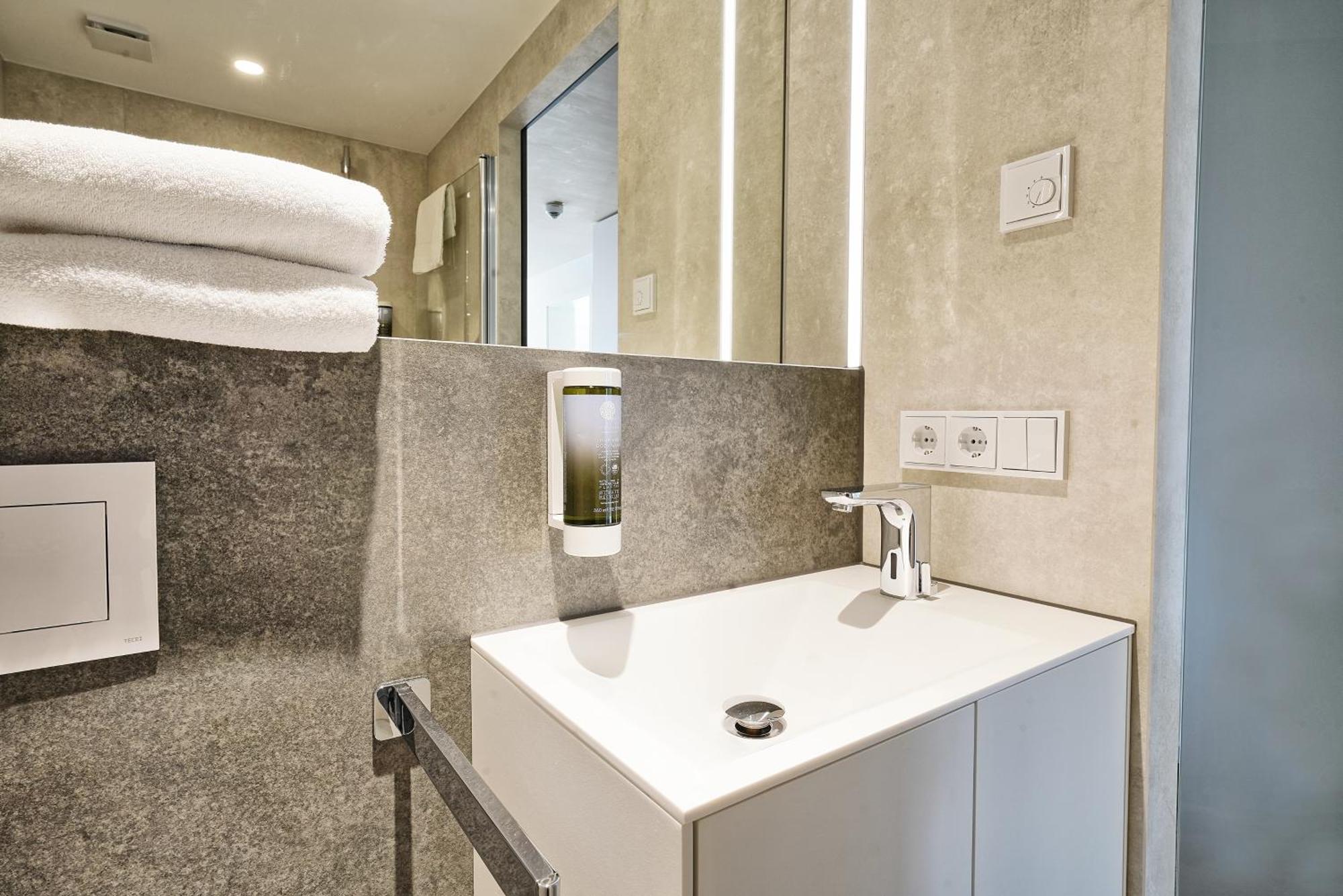 Timber One Boardinghouse Dorfen Aparthotel Екстериор снимка