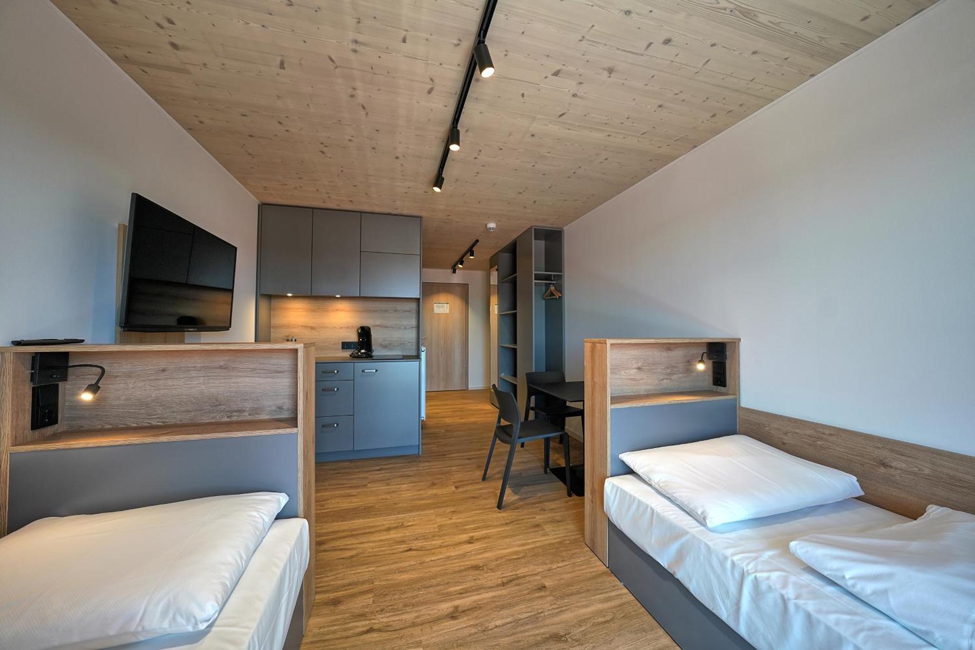 Timber One Boardinghouse Dorfen Aparthotel Екстериор снимка