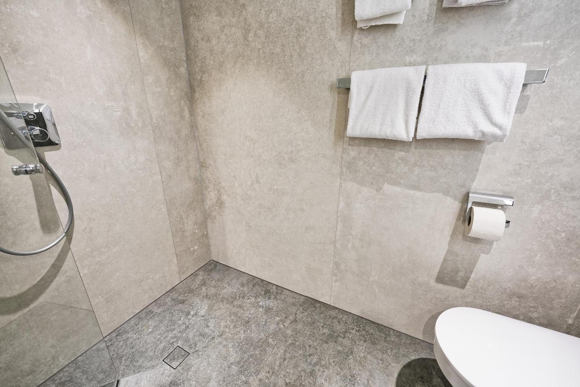 Timber One Boardinghouse Dorfen Aparthotel Екстериор снимка